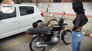 helped girl with his motorbike , i fucked she