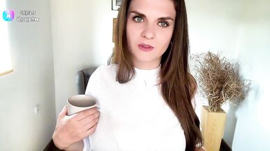 Yummy Stepmother's Cum Splattered the Laptop in the Office and Seduce Stepson