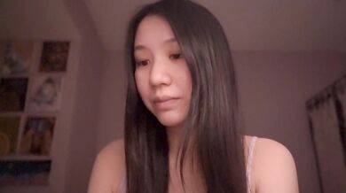 Need Help Getting Wet - John 5 - Cute Asian Girl ASMR