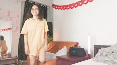 Tight Stepsis Tries Big Cock