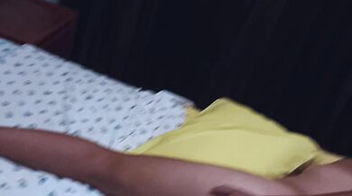Morena cachonda de follame.uno folla suavemente y se corre dulcemente