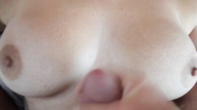 Tit fuck to jerk off
