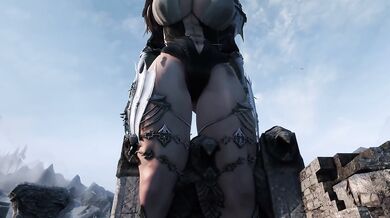 Attack on Titaness - Giantess vs Windhelm