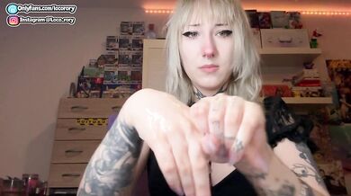 7 Minutes of Wet ASMR