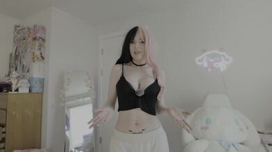 Alt Girl Ass in BOOTY SHORTS