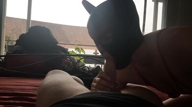 Blowjob im Roten Body an meinem Freund