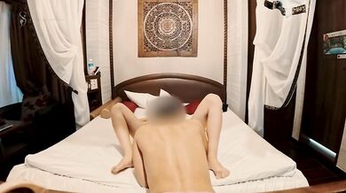 Hotel Diaries #01 — Static Cam, Real Japanese Couple in a Love Hotel