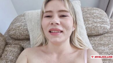 Your Personal MILF - I Finger My Pussy Until I Cum For You