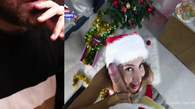 The Grinch steals her virginity