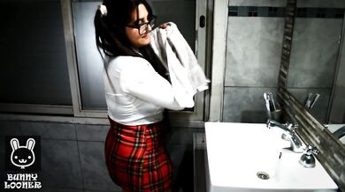 Slutty Schoolgirl gets a huge cumshot on her glasses after blowjob - Bunny Looner