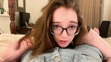 Horny Thick Redhead with Huge Ass Gives BF a Sexy Striptease Before Spreading Her Thick Ass, Teasing His Cock with Kisses and Sucking Him Dry
