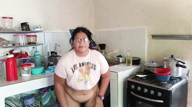 Chubby girl has a big ass like her neighbor likes it a lot