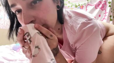 SNIFFING PANTIES | PUT THEM IN MY ASSHOLE AND PUSSY