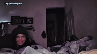 POV- Tu STALKER entra en tu habitación de madrugadaELLA DA MIEDO, PERO NO RESISTES Y TE LA FOLLAS HASTA LLENARLA DE LECHEvirtual sex joi