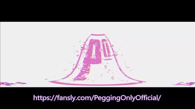 Pegging Princesses' Honey's Butt Slut 2