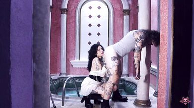Stop watching in secret, come see up close how naughty femdom is