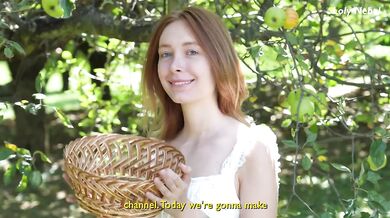 Harvesting Apples & Making Fresh Juice