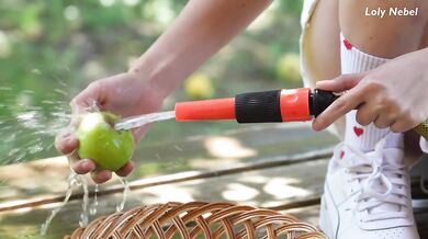 Harvesting Apples & Making Fresh Juice