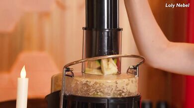 Harvesting Apples & Making Fresh Juice