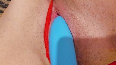 Blue toy n pussy