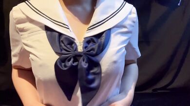 おっぱい　女子高生　制服編