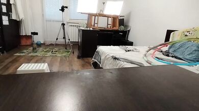 Amateur wife does gym exercises at home