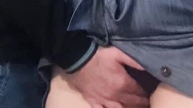 WOW!!! Stranger's Fingers Playing With Hairy Pussy