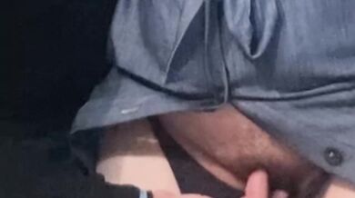 WOW!!! Stranger's Fingers Playing With Hairy Pussy