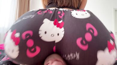 A perfect Morning with my Stepsister Humping my Cock