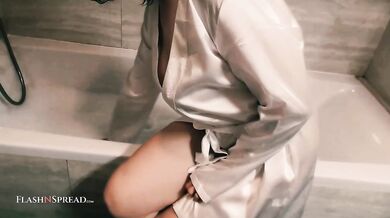 A Slut, A Hot Bath and Bad Thoughts