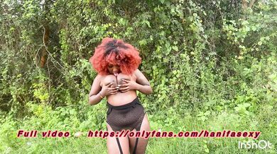 Creep HoRny Photographer Made Me Spread My Holes,Masturbating & Squirt During Out OutDoors Nudes Photography!(Full video on onlyfans as I cum n squirt