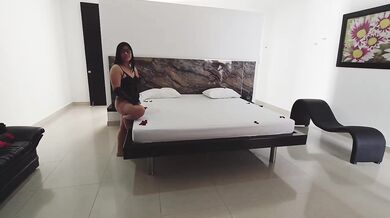 PART ONE TRIO WITH MY FRIEND... first time with my friend I get nervous but I have a great time I love it