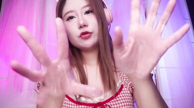 ASMR Hot Girl Pure Mouth Sound | Wet/Dry, Hand Movements, Ear Eating and Oil Ear Massage