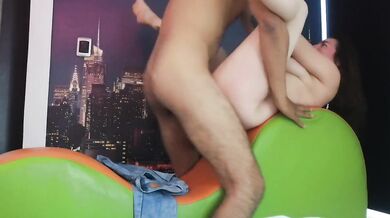 My milf stepmom squirted riding me at the motel