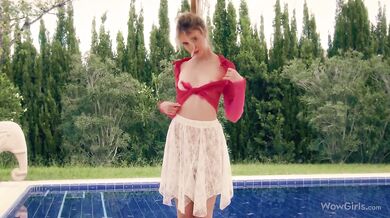 Blonde Kira Kyox solo fingering makes her pussy wet outdoors