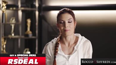 Italian Gym Slut Peachlollypop Gets Her Juicy Ass Destroyed by Big Dick Stranger