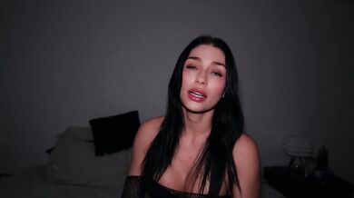 STEPSISTER WANTED SOME PHOTOS BUT I GIVE HER SOME DICK