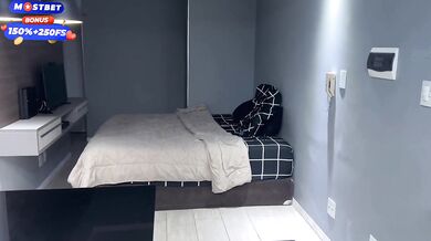 GIRLFRIEND GETS JEALOUS OF MY PIZZA AND WANTS TO FUCK BEFORE I EAT IT ft. Amberzinha