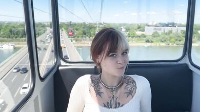 risky public cable car blowjob - naughty in the sky / SallyDinosaur