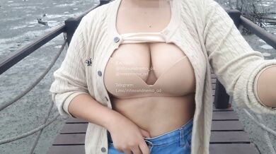 My first time flashing in public alone