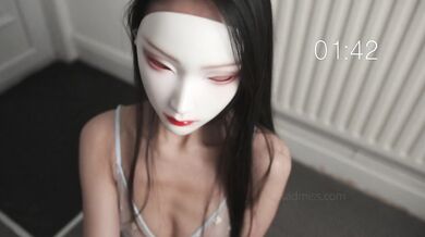 Handjob Challenge: Chinese Step-sis bets White guy will Cum in 5 min