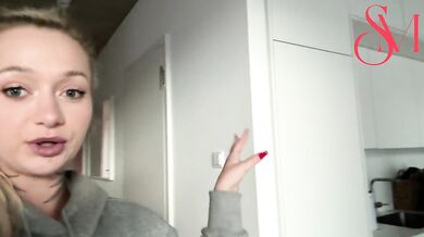 German voyeur records slut SophiaMayy finger her pussy through balcony window & wanks until he cums!