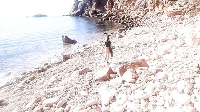 Looking for locations Amateur outdoor sex beach blowjob brunette bald pussy