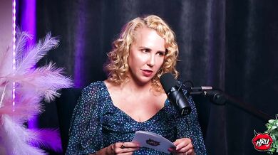 Holly Johnston Confesses why Moms Dominate OnlyFans without clothes