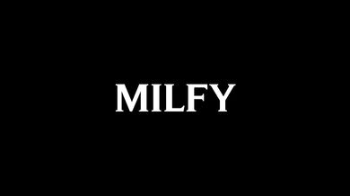 MILF Jordan Maxx gets BBC face fucked while hubby sleeps