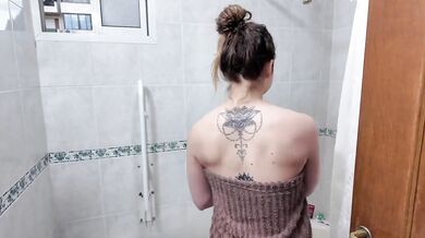 My girlfriend lets me pound her cousin’s tight pussy raw and tight