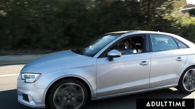 Naughty taxi driver Natasha nice teases passenger with her massive natural tits for 5 stars
