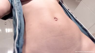 College cutie with perfect body destroyed her dripping pink pussy alone
