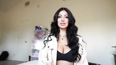 Sisters hot friend wants to sell me her used bed busty latina sissy deep throat caught on cam