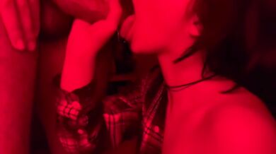 Goth babe takes it raw in tight hole stuffed full